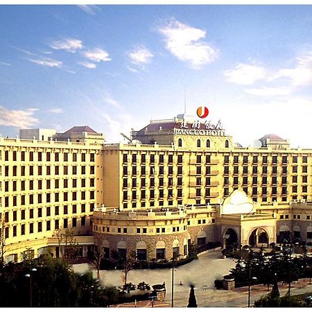 Zhengzhou Jianguo Hotel Kültér fotó